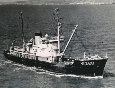 USCGC Magnolia (WLB-328) Astoria, Oregon - 1966
