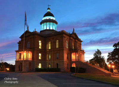 Placer county Courthouse lit in blue to support first responders & health care workers during the Coronavirus crisis