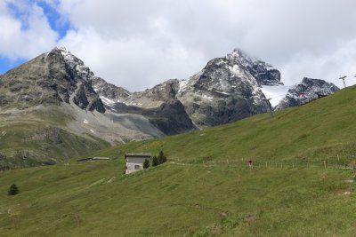 Hiking in Signal