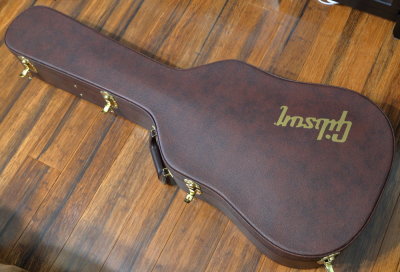 Gibson_J35 012_7_19.JPG