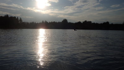 SETTING SUN ON THE WATER