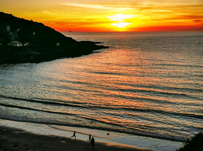 la plage de Maupertus