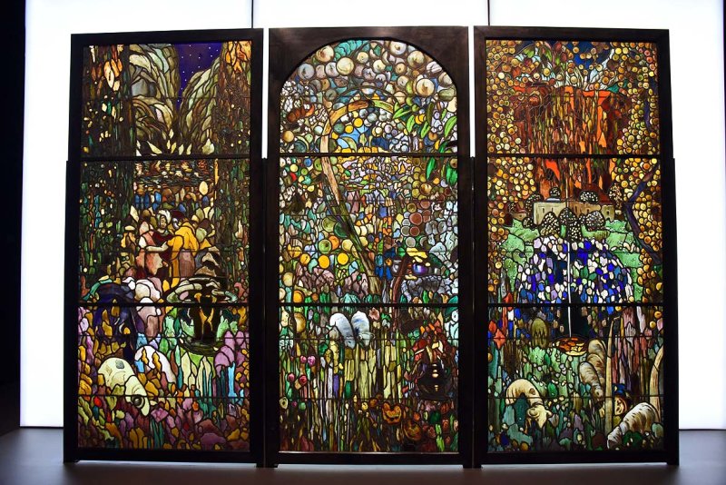 Stained-glass triptych: The Blue Pool (1911) - Joaquim Mir, Rigalt Granell i Cia - 1174
