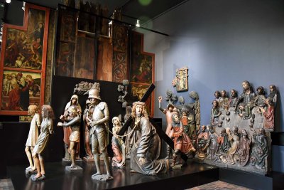 Carrying of the Cross with scenes of the Last Supper, Washing of the Feet, and Agony in the Garden (1492) - Wroclaw - 7178