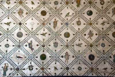 'Carpet' decoration with large lozenges and figures - Villa di Arianna. Stabiae - 3950