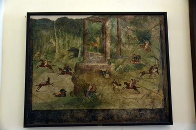 Hunt scene with Apollo and Artemis killing Niobe's children - House of the Sailor. Pompeii - 4054