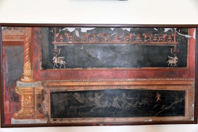 a Nereid on a sea bull, a Triton on the predella - Herculaneum - 4122