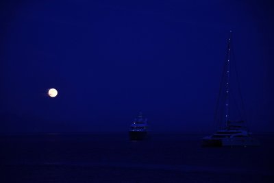 Full moon in Amalfi - 8306