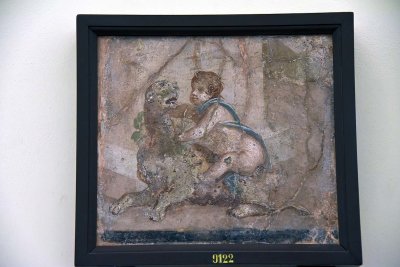 Cupid placing a garland of vines around the neck of a panther - Herculaneum - 4150