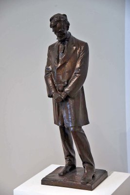 Standing Lincoln (1912) - Daniel Chester French - 4046