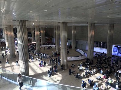 Tel Aviv Ben Gurion Airport - 2305