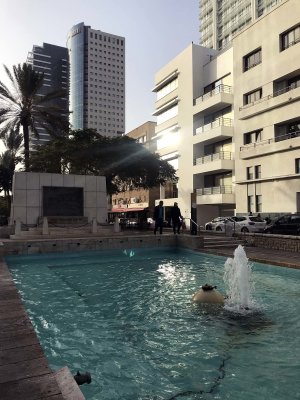 Founders Monument and Fountain, Rothschild Boulevard - 2369