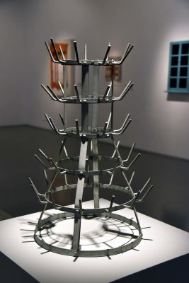Bottle Rack (1914) - Marcel Duchamp - 4673
