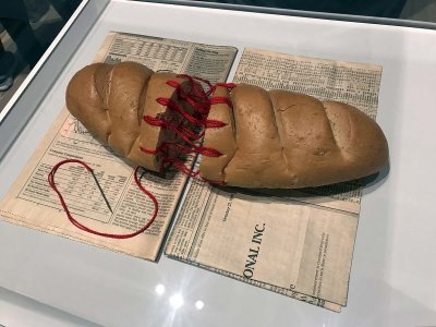 Bread Sculpture (1988-89) - David Wojnarowicz - 9063