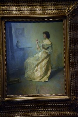 The Necklace (c. 1907) - Thomas Wilmer Dewing - 5475