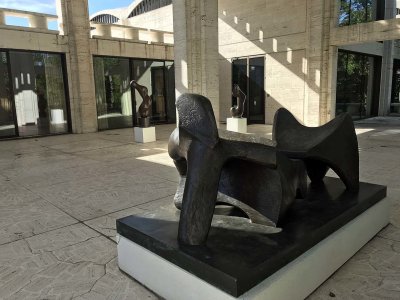 Three-Piece Reclining Figure No. 2: Bridge Prop (1961) - Henry Moore - 9316