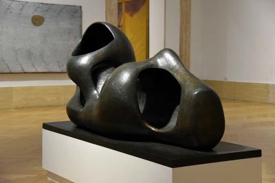 Figura distesa (1953) - Henry Moore - 2014
