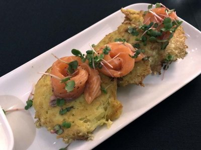 Potato pancakes with salmon - Melnie Muki, Riga - 7861