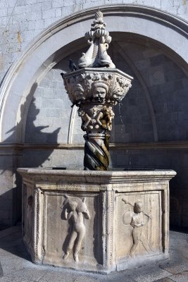 Small Onofrio's Fountain - 5248