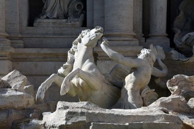 Trevi Fountain, Rome - 0087