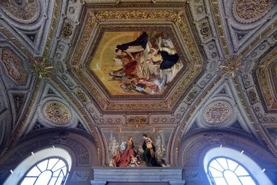 Gallery of the Candelabra, Vatican Museum - 0157
