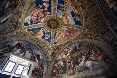 Room of Heliodorus (1512-1514) decorated by Raphael, Stanze di Raffaello, Vatican Museum - 0206