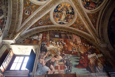 Room of the Fire in the Borgo (1514-1517), Stanze di Raffaello, Vatican Museum - 0233