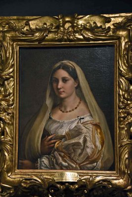 Woman with a Veil. La donna velata (1512-1513) - Raffaello - Gallerie degli Uffizi, Florence - 0799