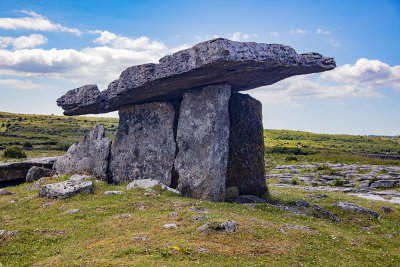 PortalTomb