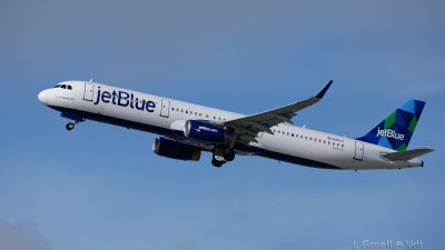 LAX 2019_098_openWith.jpg