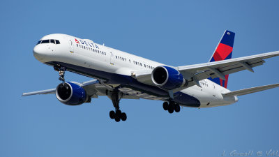 LAX 2019_634_openWith.jpg