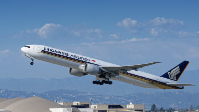 LAX 2019_826_openWith.jpg