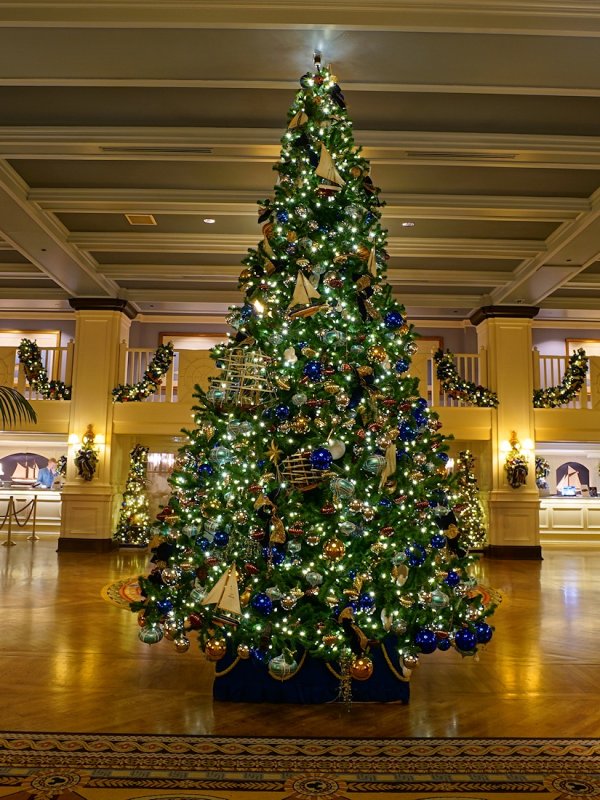 Yacht Club Resort Lobby Christmas