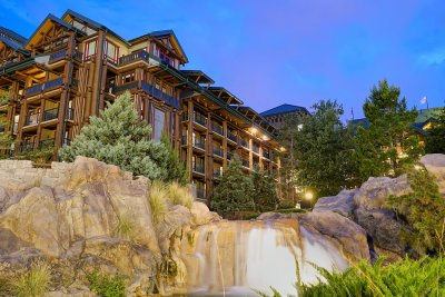 Wilderness Lodge at night