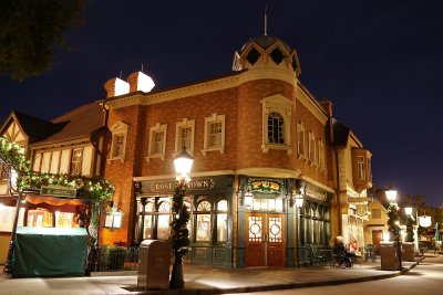 Rose & Crown pub in the UK pavilion at night