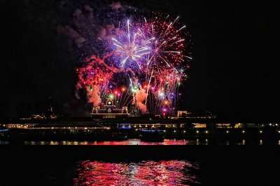 Magic Kingdom Christmas Fireworks from boat