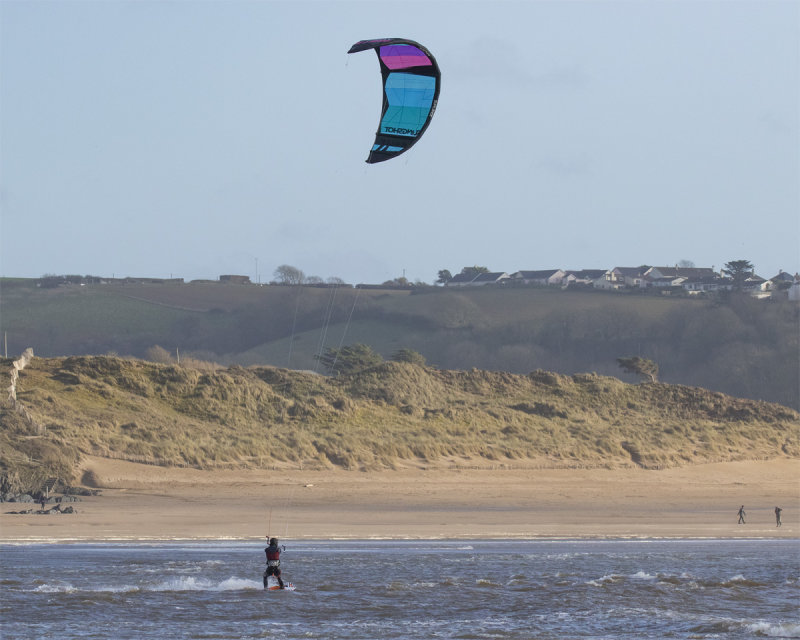 Week 03 - Kite Surfers at Bigbury #3.jpg