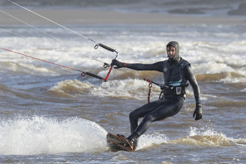 Week 03 - Kite Surfers at Bigbury close up.jpg