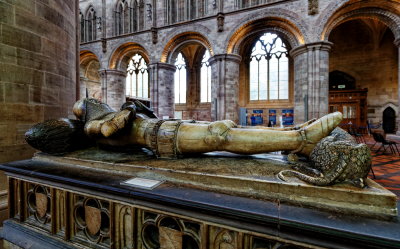 Tomb of Sir Richard Pembridge died 1375