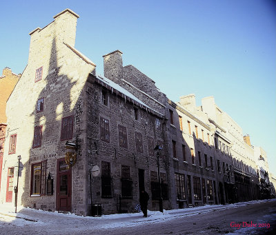Rue de la Commune et Place Jacques-Cartier