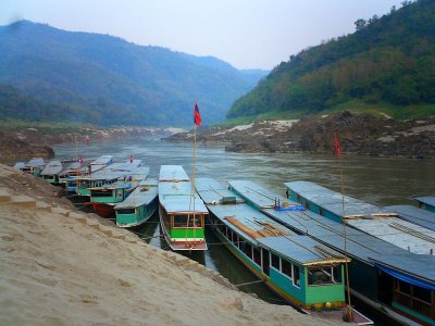 River boats - Pacbeng