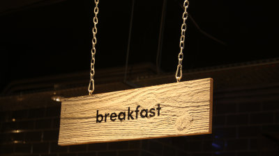 14: Breakfast