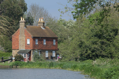 119: The Lock-keeper's Cottage