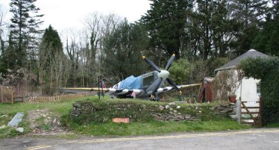 A garden ornament, this man has got style