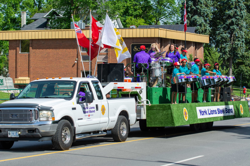 2019-07-01_Aurora_Canada_Day_Parade-029--7342-.jpg