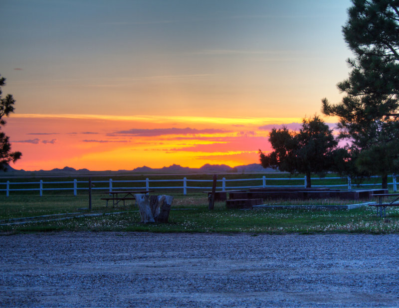IMG_0656_7_8_tonemapped.jpg