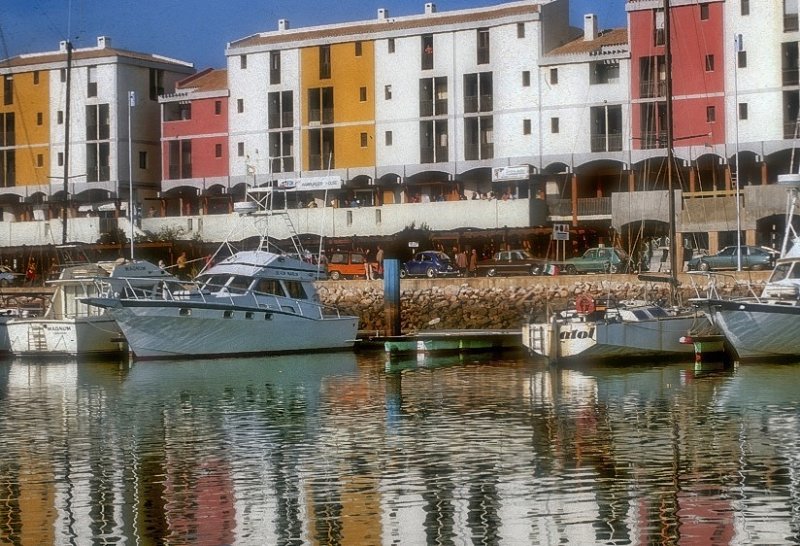 Marina 