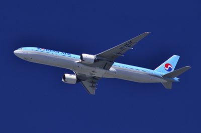 Korean B-777/300, HL7534