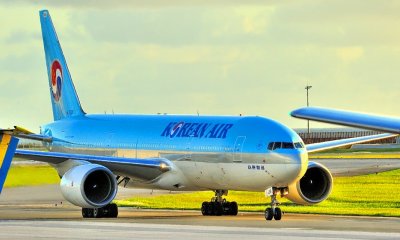 Korean B-777/200, HL7526, Taxi To Gate