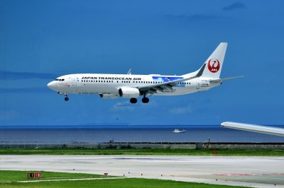 JTA, B-737/800, JA07RK, Amuro Jet, Landing